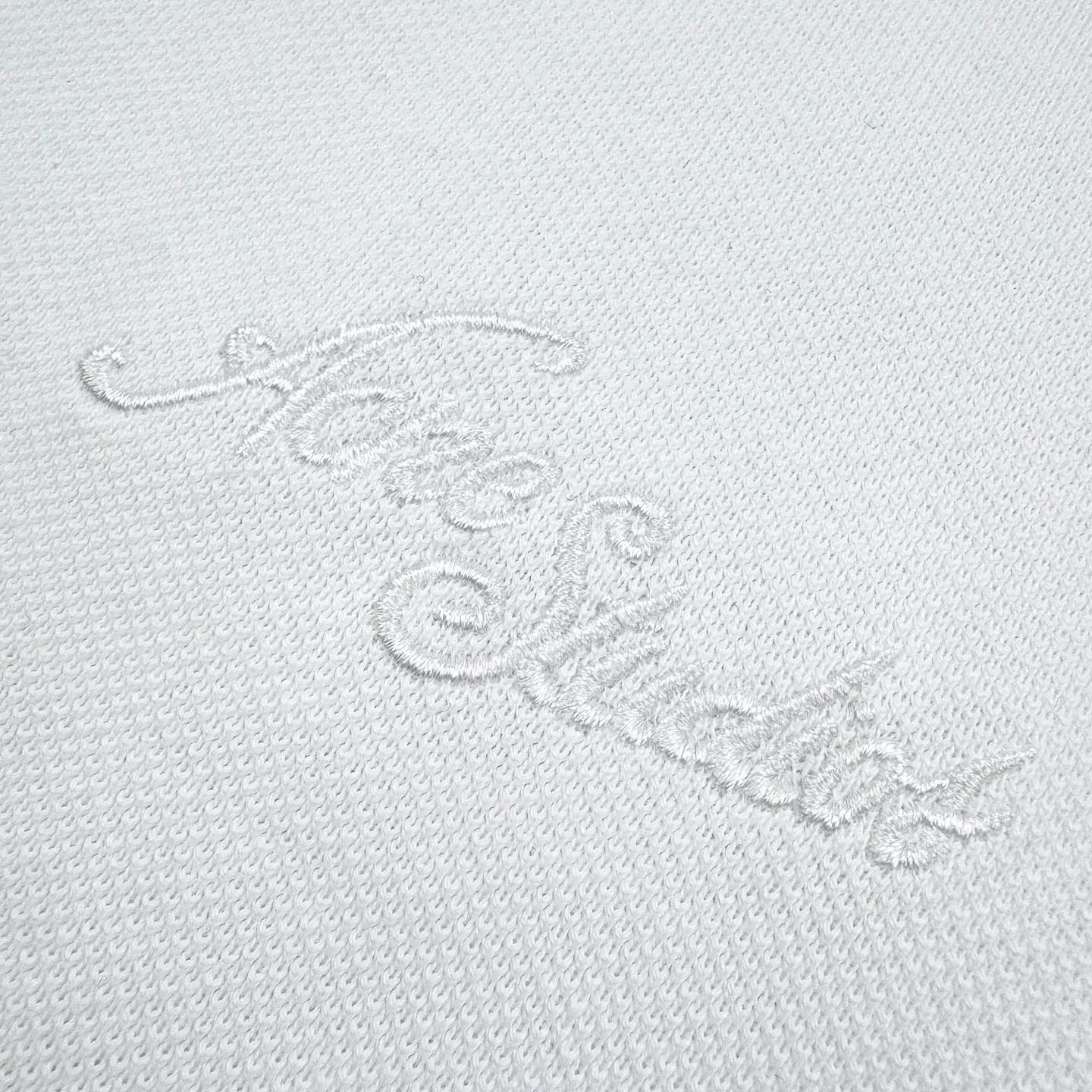 Acne 3D （White） Acne Studios 3D White ， Acne Studios 3D ， 。 Size:S-M-L-XL